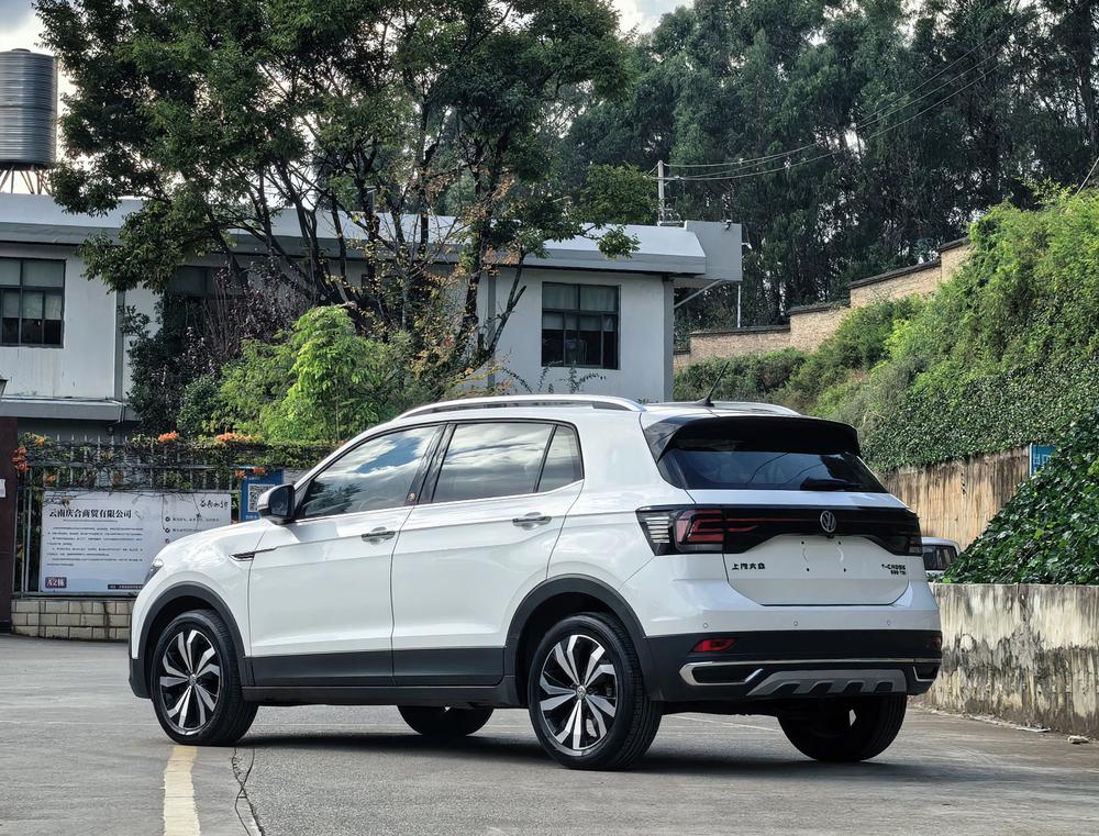 Volkswagen T-Cross 2020 car image #5