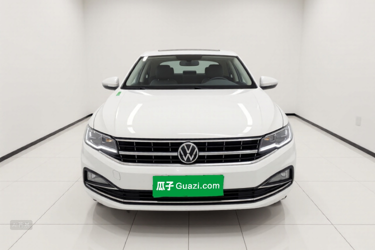 Volkswagen Bora 2022 car image #3
