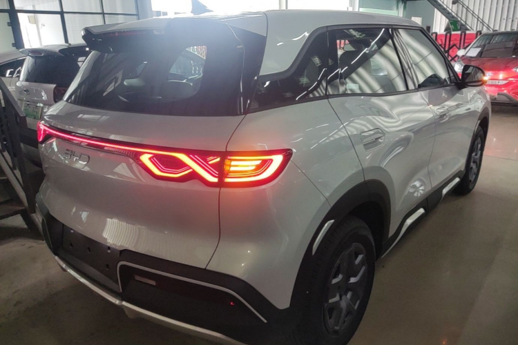 BYD YuanUP 2026 #7 BYD YuanUP 2026 car image #7