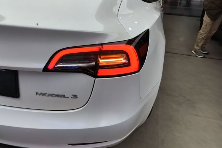 Tesla Model 3 2023 #8 Tesla Model 3 2023 car image #8