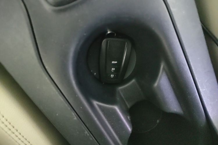 Toyota Corolla 2019 car image #9