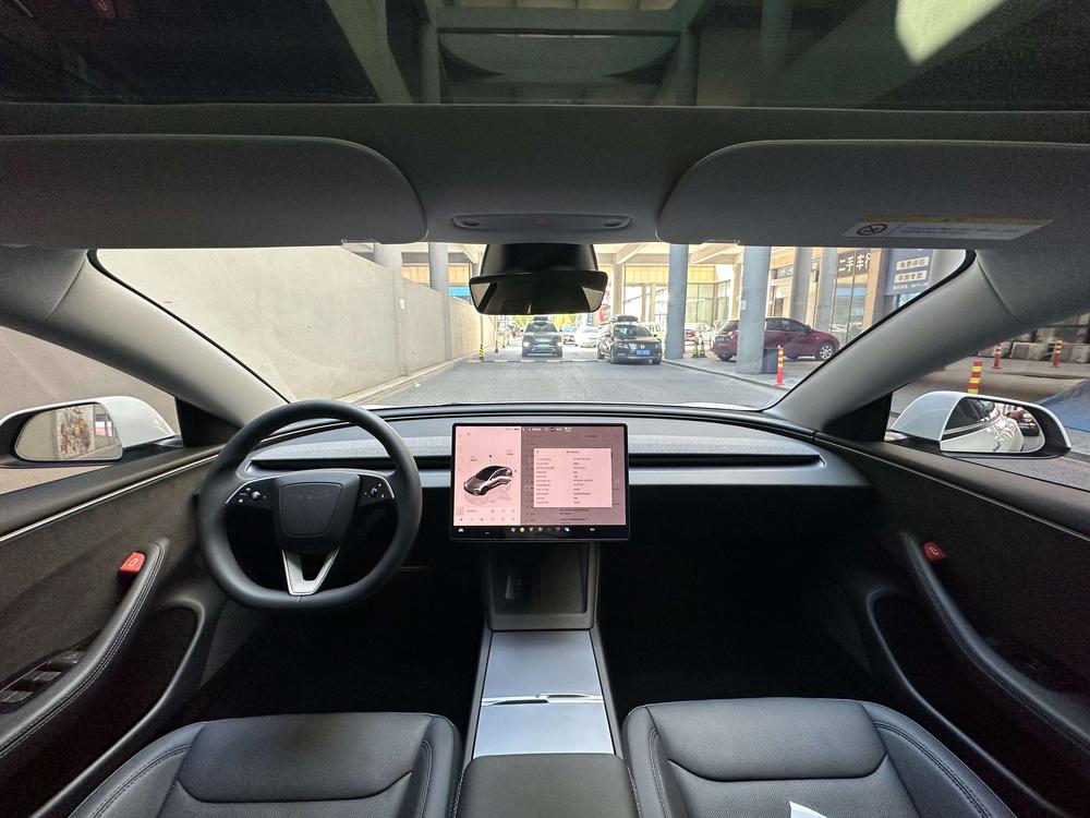 Tesla Model 3 2025 #12 Tesla Model 3 2025 car image #12