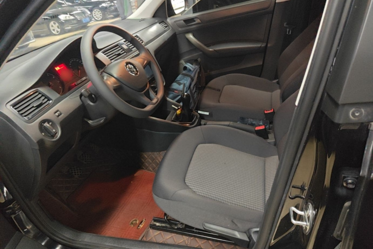 Volkswagen Santana 2017 #15 Volkswagen Santana 2017 car image #15