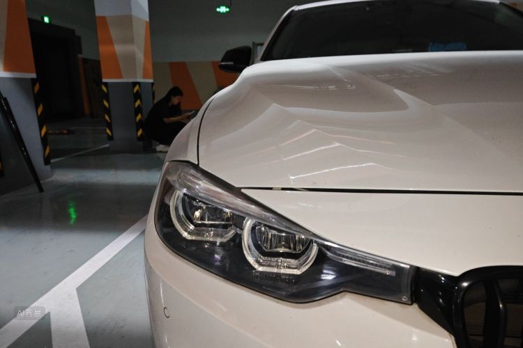 BMW 3 Series 2019 #8 BMW 3 Series 2019 car image #8