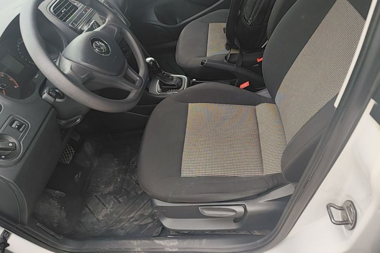 Volkswagen Polo 2019 #15 Volkswagen Polo 2019 car image #15