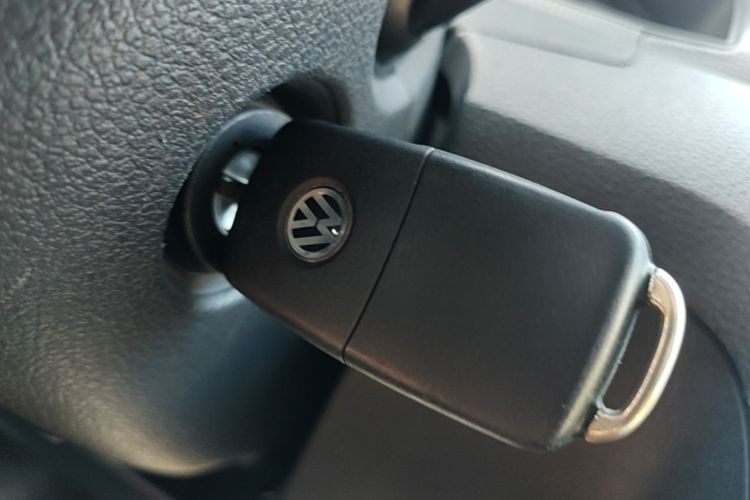 Volkswagen Santana 2017 car image #14