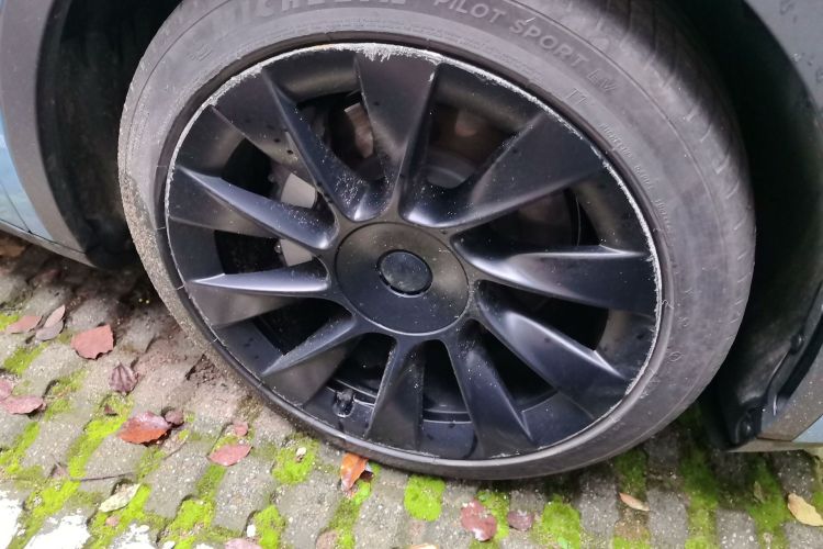 Tesla Model Y 2021 #6 Tesla Model Y 2021 car image #6
