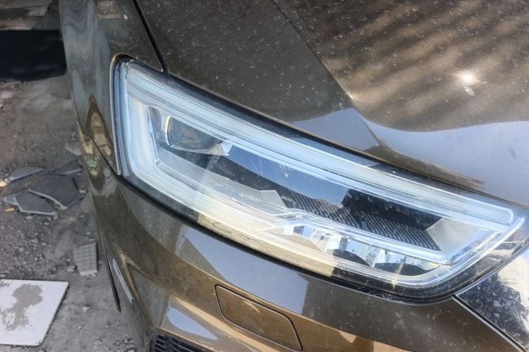 Audi Q3 2018 #8 Audi Q3 2018 car image #8