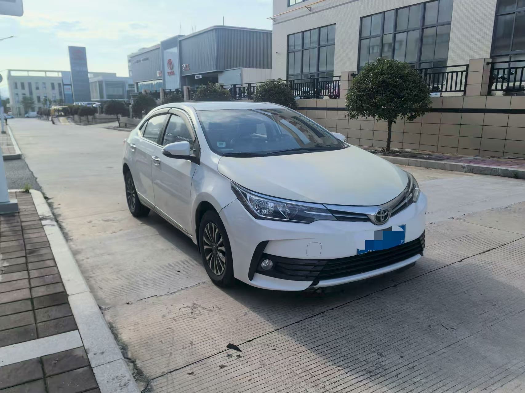 Toyota Corolla 2017 car image #5