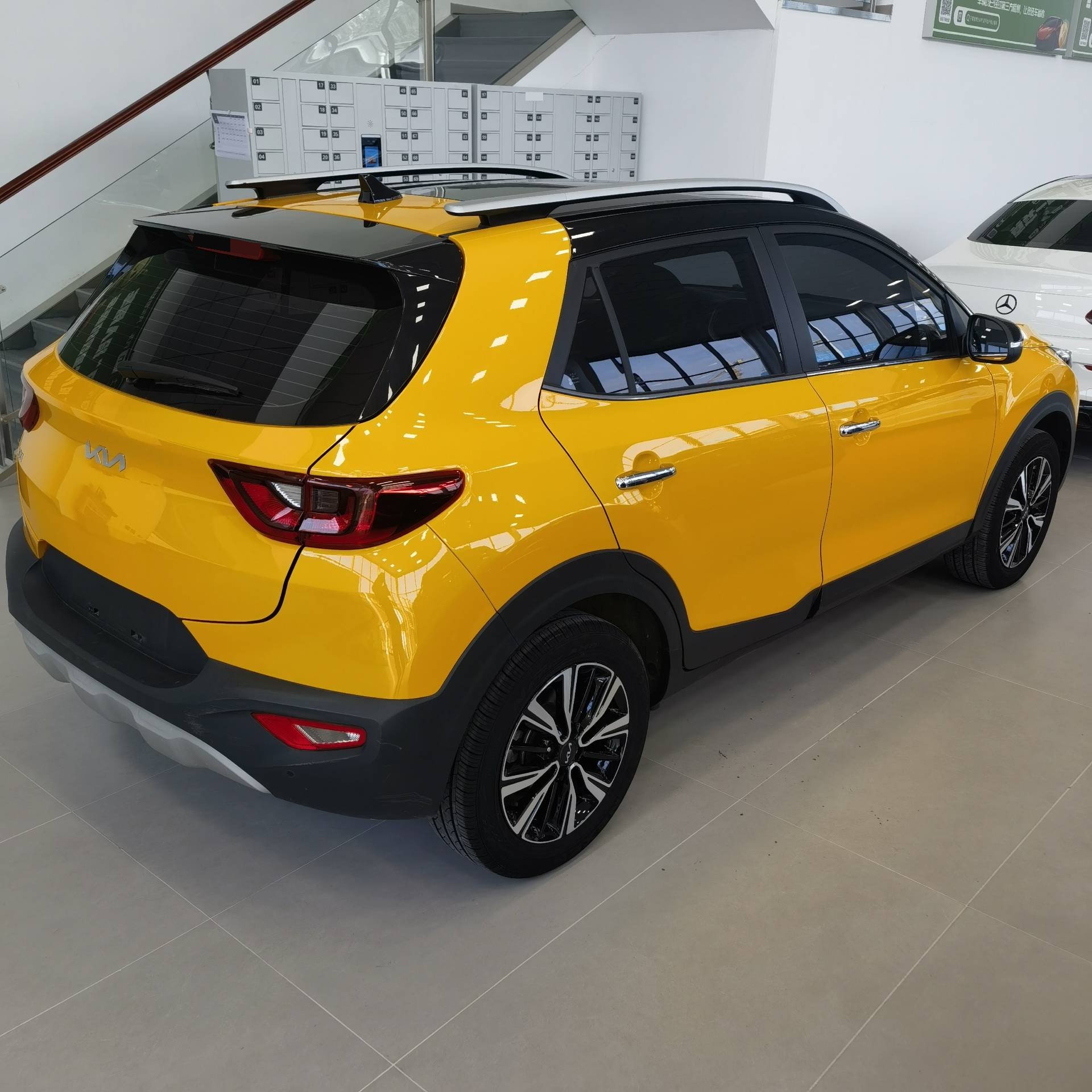Kia KX1 2023 car image #3