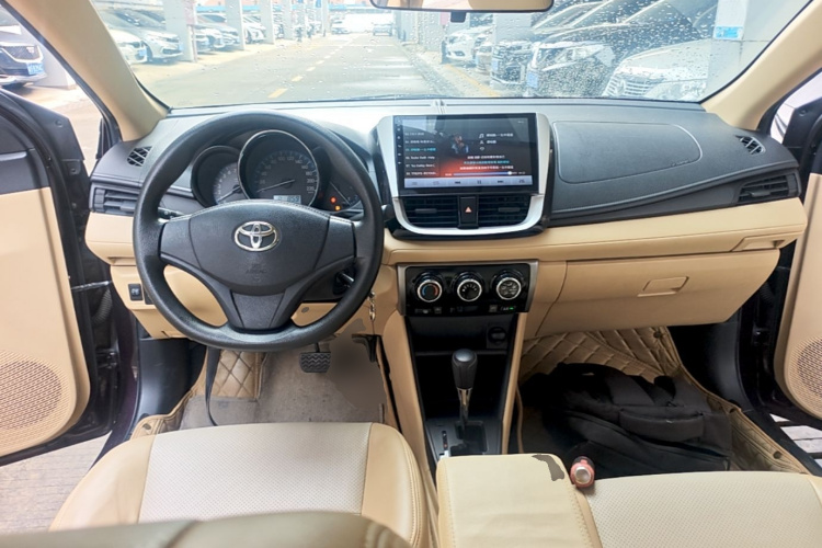 Toyota Vios 2017 immagine di auto #11
