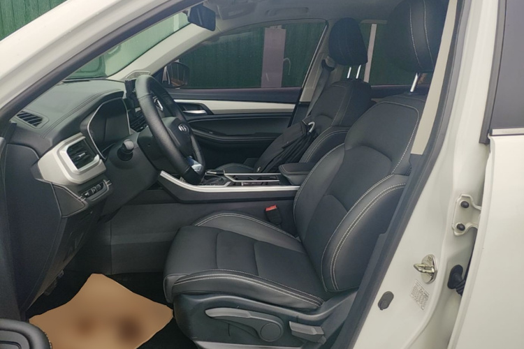 GEELY Vision X6 2020 car image #15