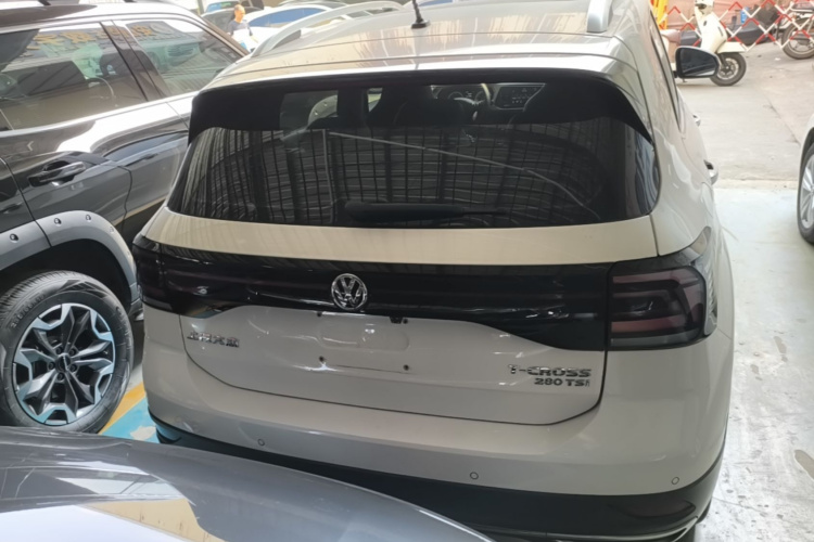 Volkswagen T-Cross 2020 #6 Volkswagen T-Cross 2020 car image #6