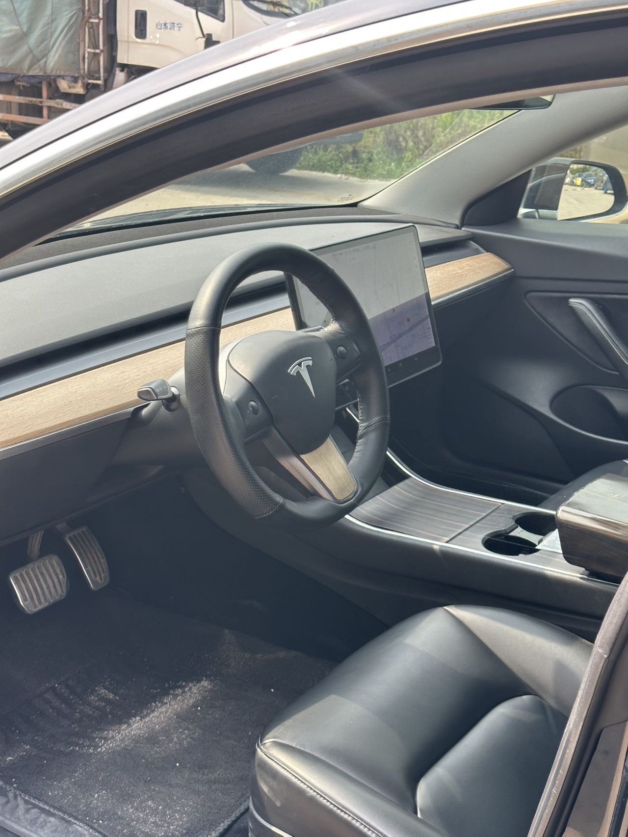 Tesla Model 3 2021 car image #5