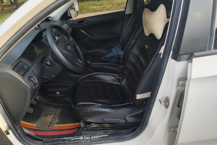 Volkswagen Santana 2019 #19 Volkswagen Santana 2019 car image #19