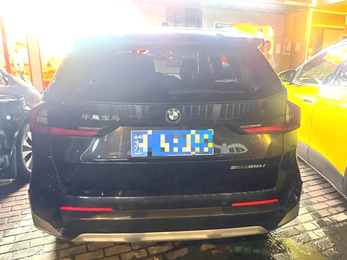 BMW X1 2023 car image #3