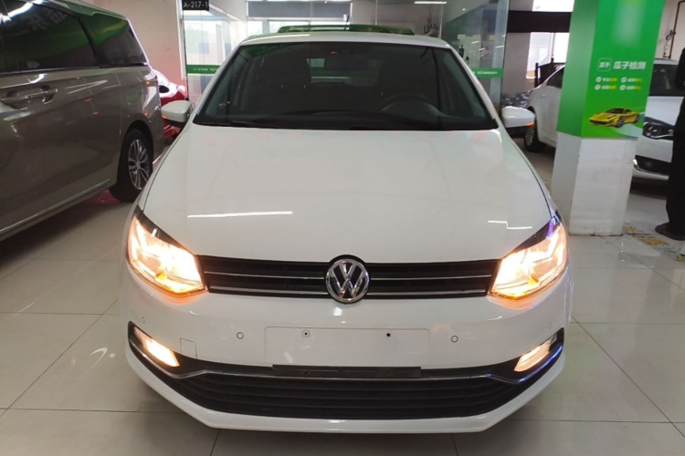 Volkswagen Polo 2017 immagine di auto #3
