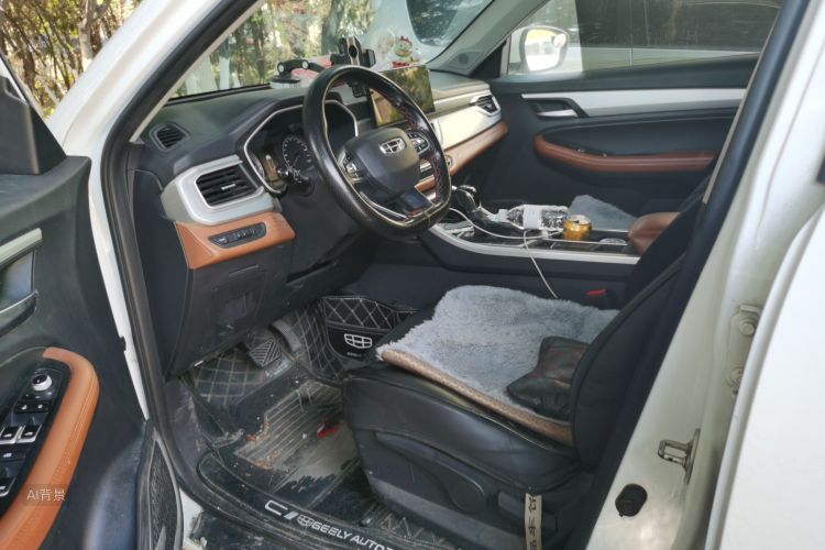 GEELY Vision X6 2020 car image #17