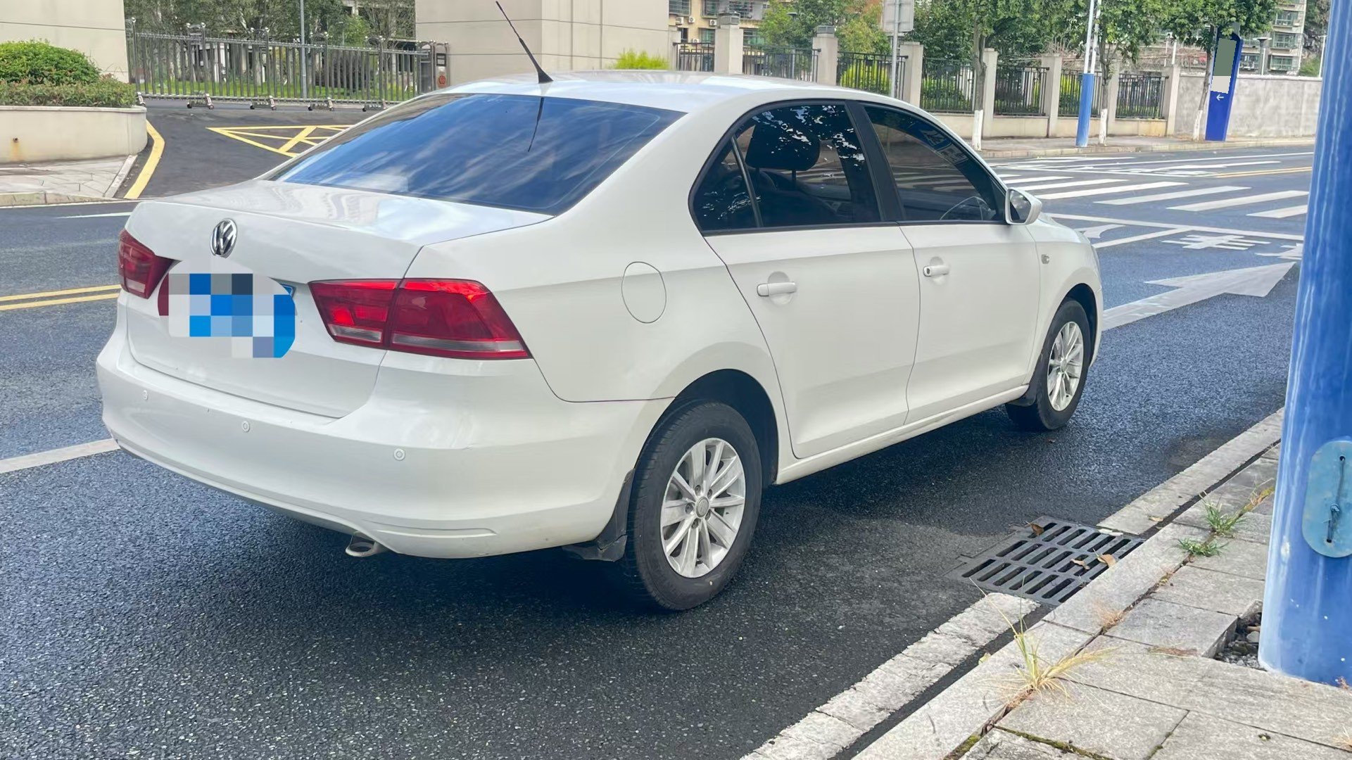 Volkswagen Santana 2016 car image #9