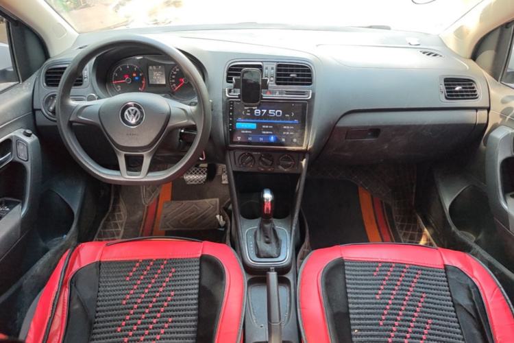 Volkswagen Polo 2019 #10 Volkswagen Polo 2019 car image #10
