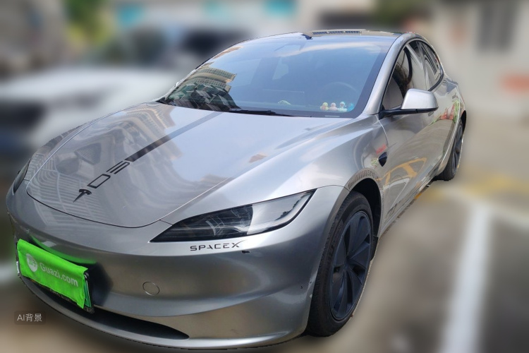 Tesla Model 3 2024 car image #2
