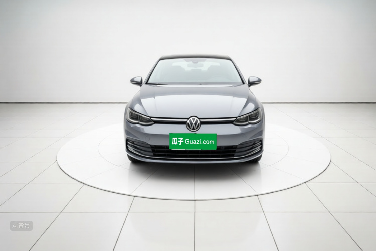 Volkswagen Golf 2022 car image #3