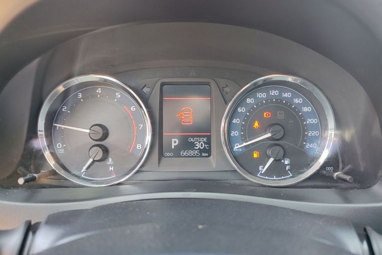 Toyota Corolla 2019 car image #12