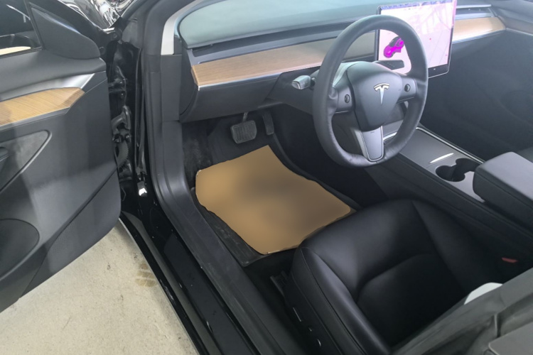 Tesla Model 3 2021 #16 Tesla Model 3 2021 car image #16