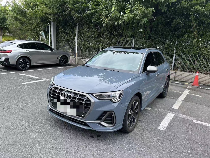 Audi Q3 2022 Audi Q3 2022 car image