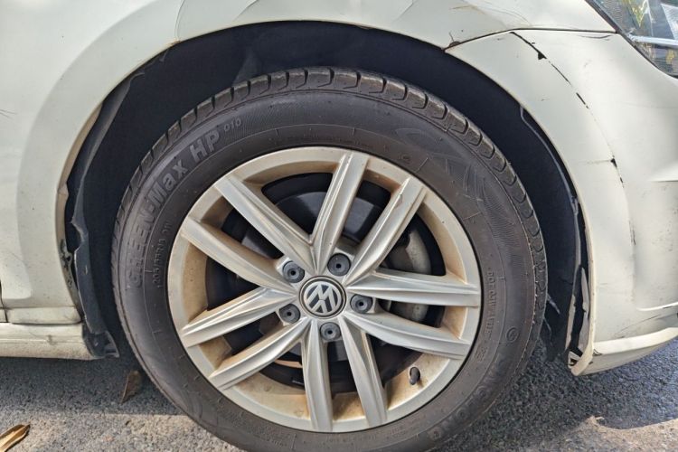 Volkswagen Golf 2019 #9 Volkswagen Golf 2019 car image #9