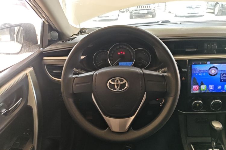Toyota Corolla 2017 car image #11