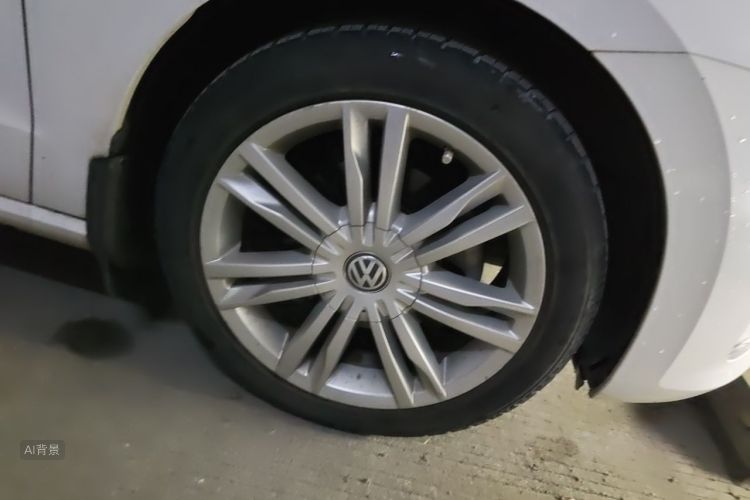 Volkswagen Golf 2019 car image #9