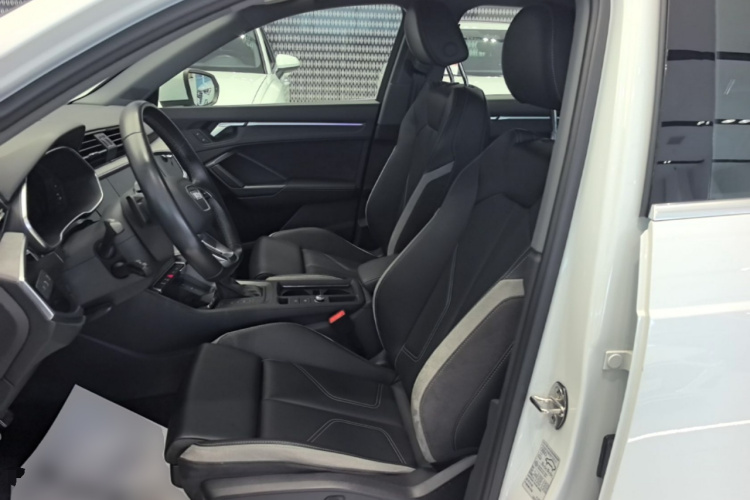 Audi Q3 2024 #15 Audi Q3 2024 immagine di auto #15