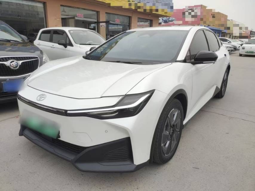 Toyota bZ3 2025 car image 