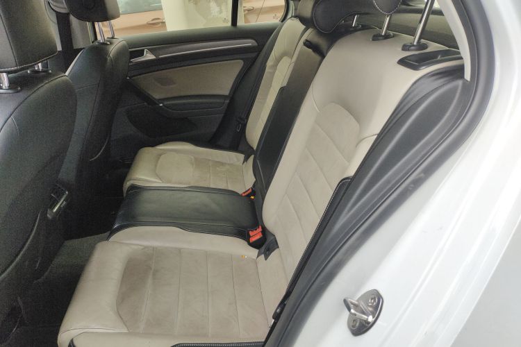 Volkswagen Golf 2017 #17 Volkswagen Golf 2017 car image #17