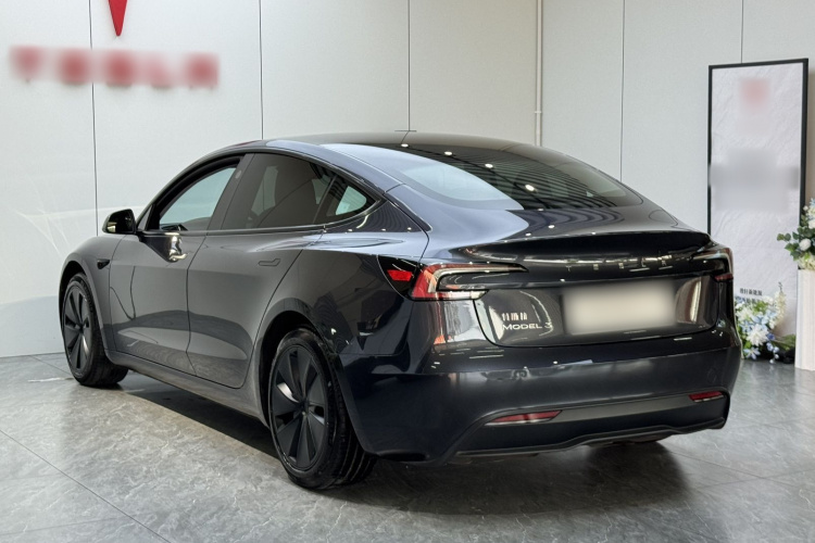 Tesla Model 3 2024 #4 Tesla Model 3 2024 car image #4