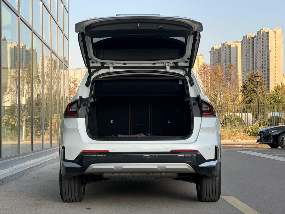 BMW X1 2023 #30 BMW X1 2023 immagine di auto #30