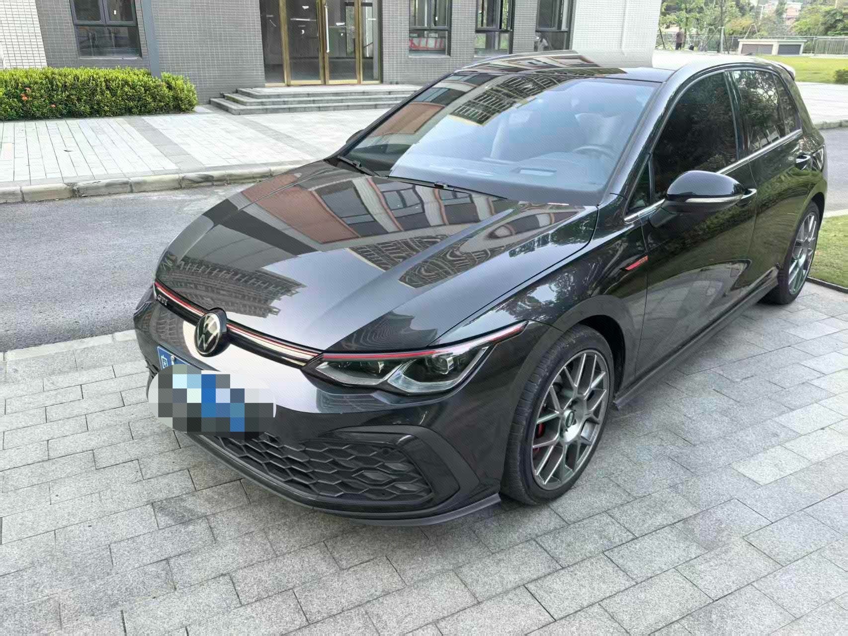 Volkswagen GolfGTI 2023 car image 