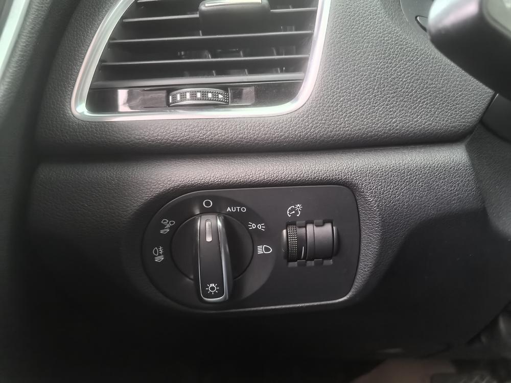 Audi Q3 2016 #17 Audi Q3 2016 car image #17