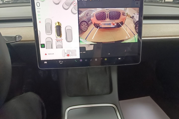 Tesla Model 3 2021 صورة سيارة #14