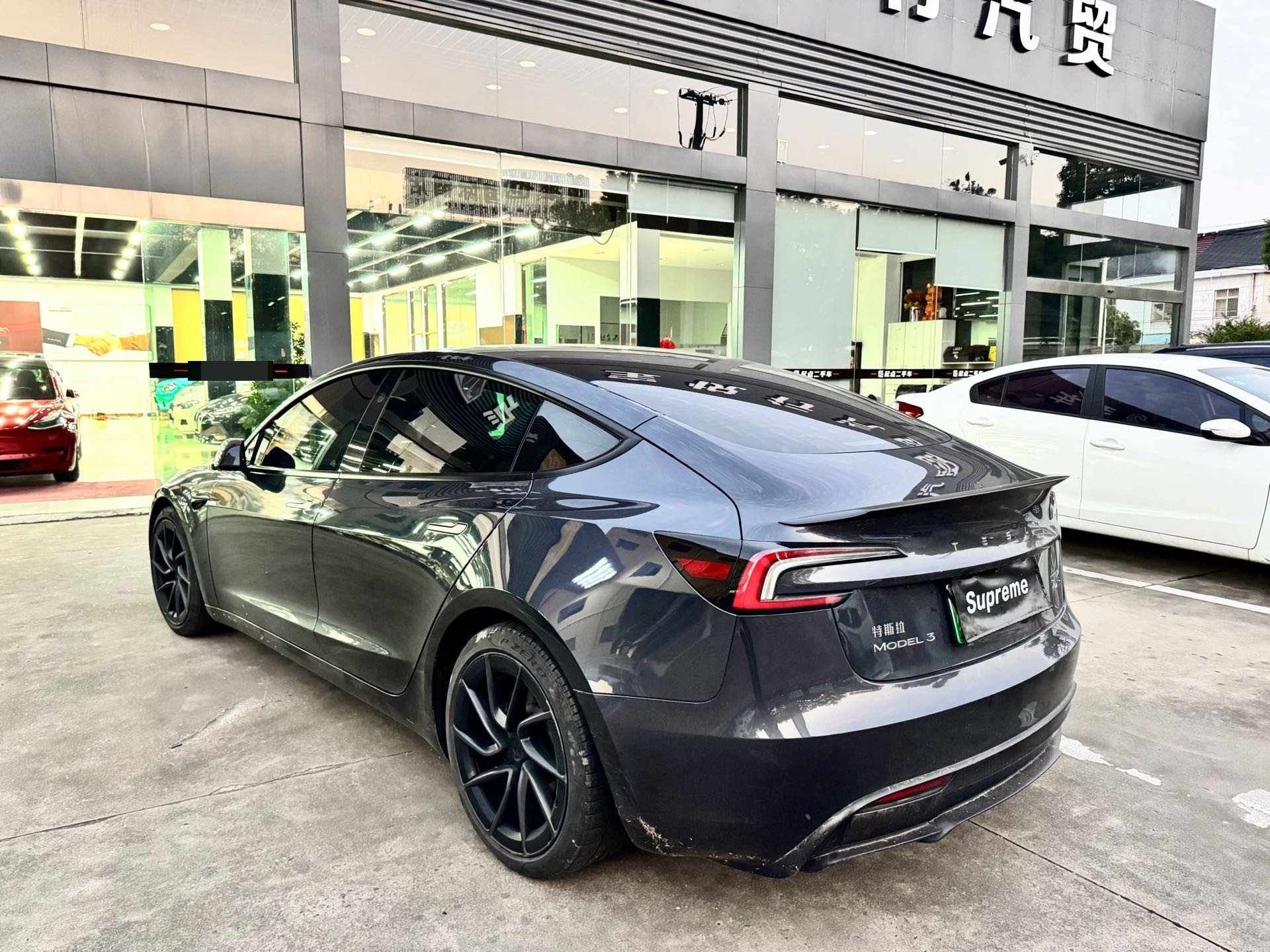 Tesla Model 3 2024 صورة سيارة #7