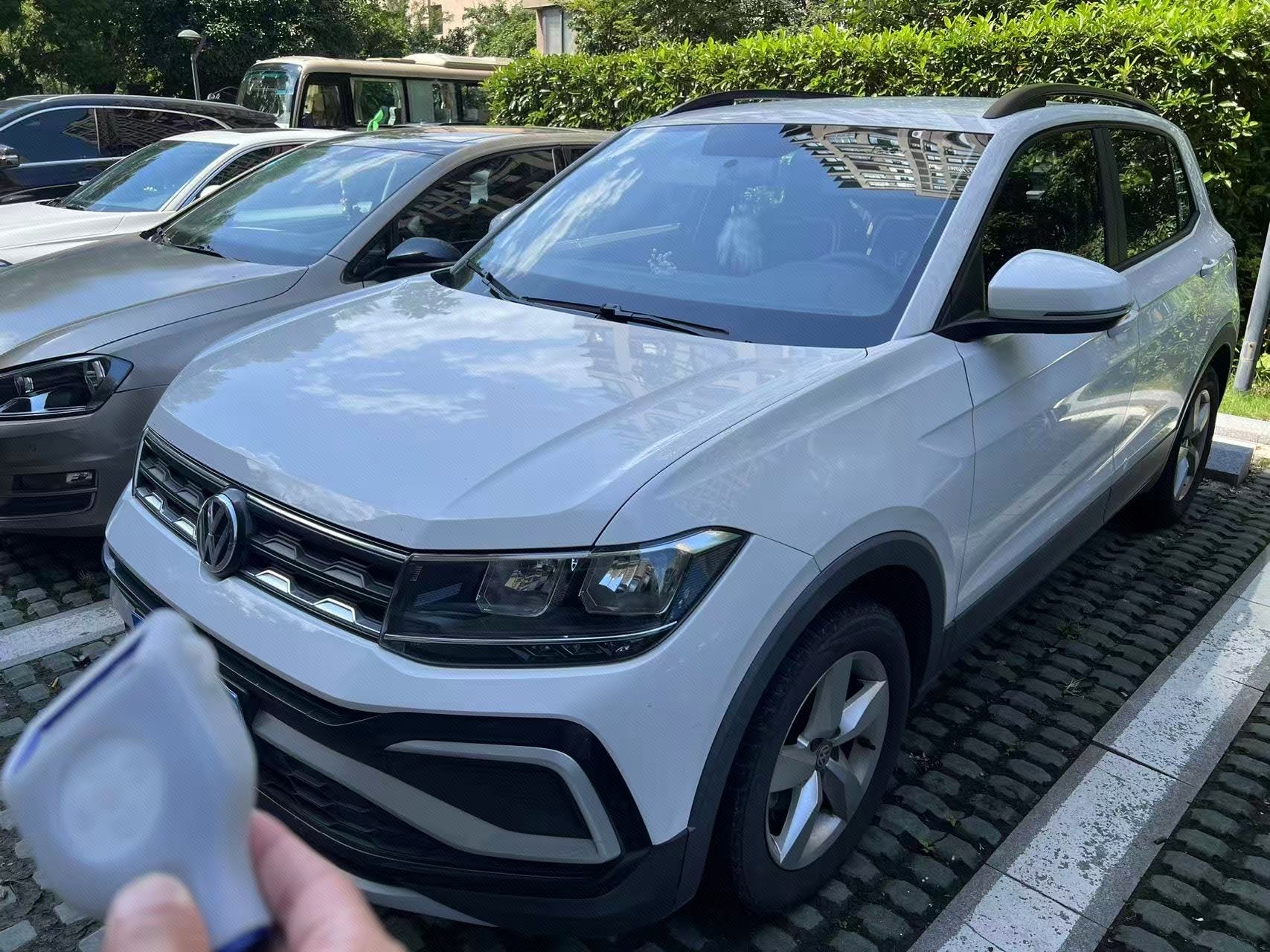 Volkswagen T-Cross 2021 car image 