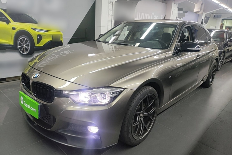 BMW 3 Series 2018 car image #2