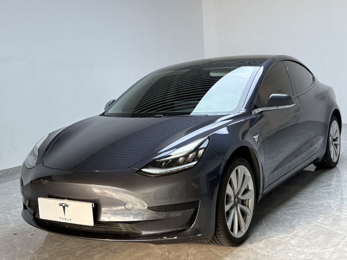 Tesla Model 3 2020 car image 