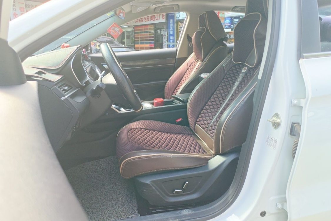GEELY Binray 2021 صورة سيارة #18