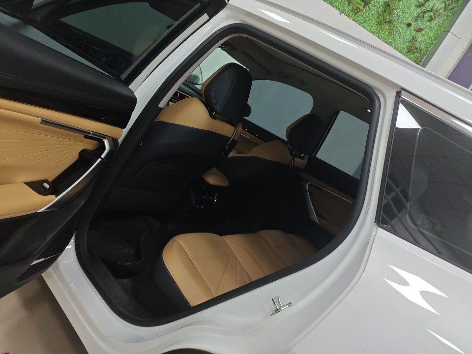 GEELY Boyue L 2023 #7 GEELY Boyue L 2023 изображение автомобиля #7
