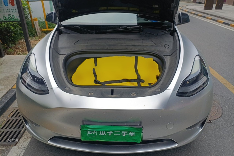 Tesla Model Y 2022 #22 Tesla Model Y 2022 car image #22