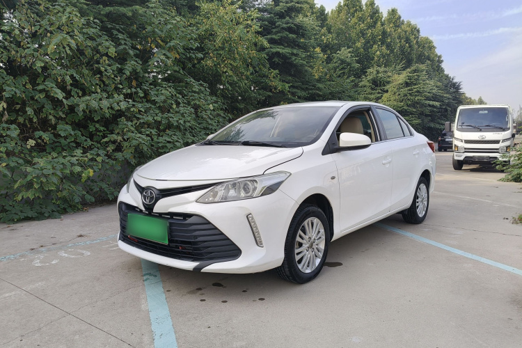Toyota Vios 2017 immagine di auto #2