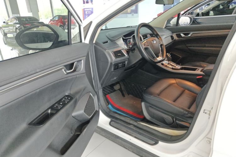 GEELY Emgrand GS 2018 #16 GEELY Emgrand GS 2018 car image #16