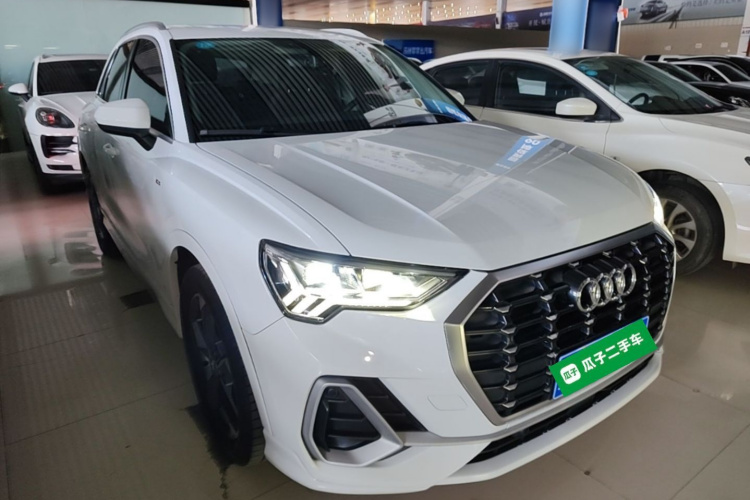 Audi Q3 2020 #4 Audi Q3 2020 car image #4